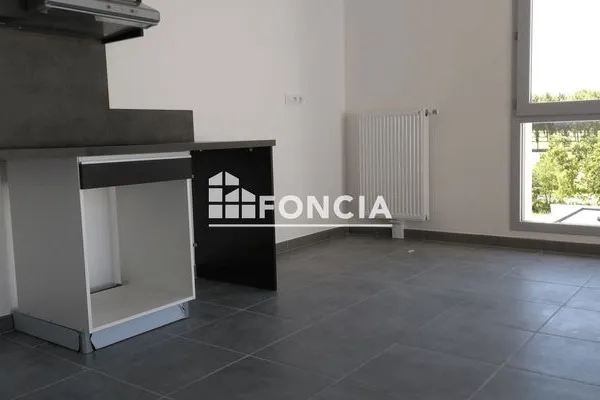 Appartement 4 pièces 80 m²