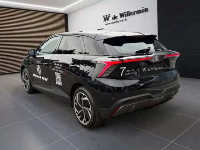 Mg Mg4 premium 64kwh 140kw — photo 5