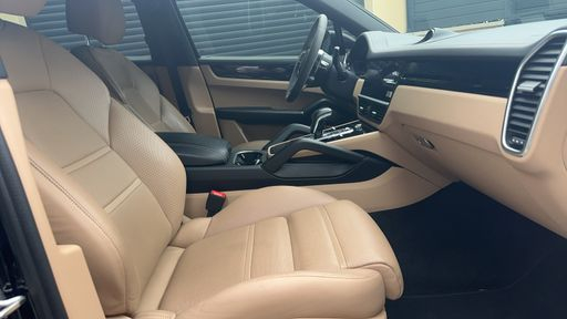 Porsche Cayenne Coupe 3.0  461 E-Hybride AWD BVA8 - . – 2021 – 65094 km – Hybride essence – Boîte Automatique — photo 15