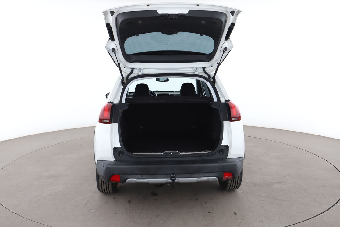 Peugeot 2008 1.5 Blue-HDi Allure — photo 15
