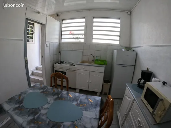 Appartement T2 à Terre Sainte