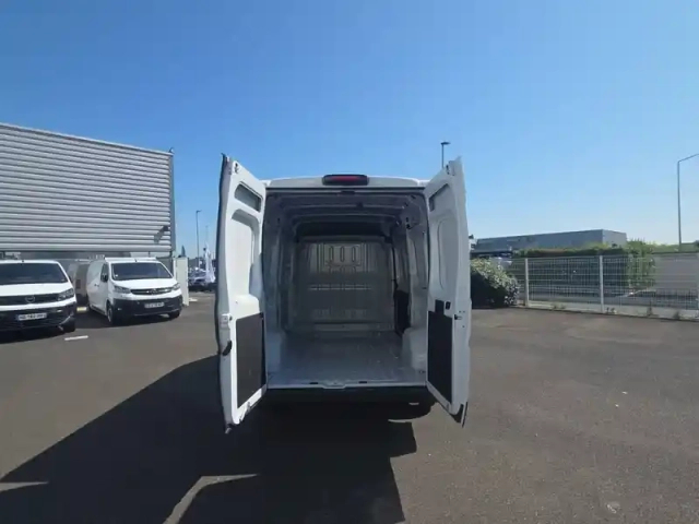 Opel Movano fgn tole 3.3t l2h2 140 ch s&amp;s bvm6 — photo 6