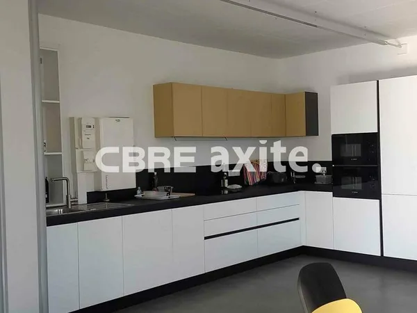 Bureaux 270 m² LE BOURGET DU LAC
