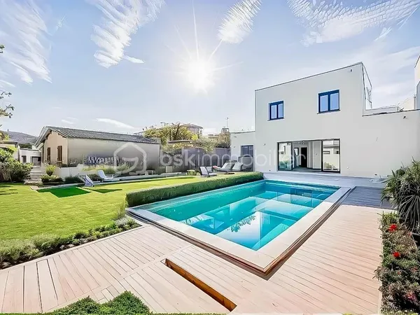 Maison 5 pièces 120 m²