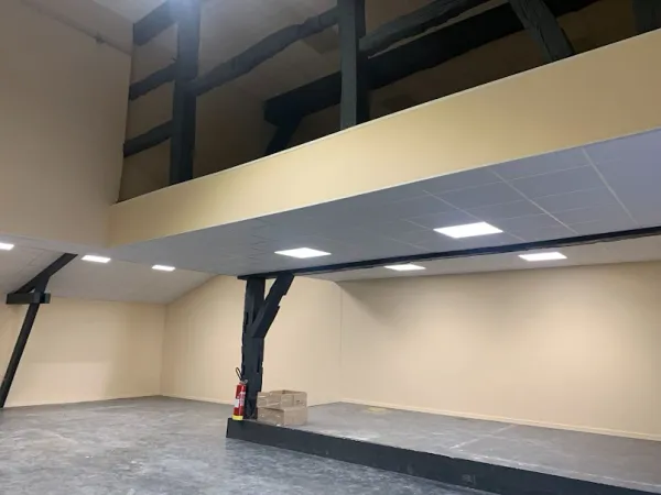 Local 186 m²