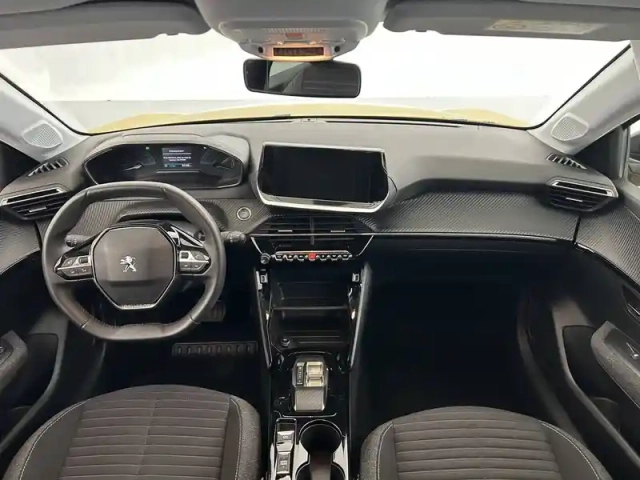 Peugeot 208 electrique 50 kwh 136ch — photo 37