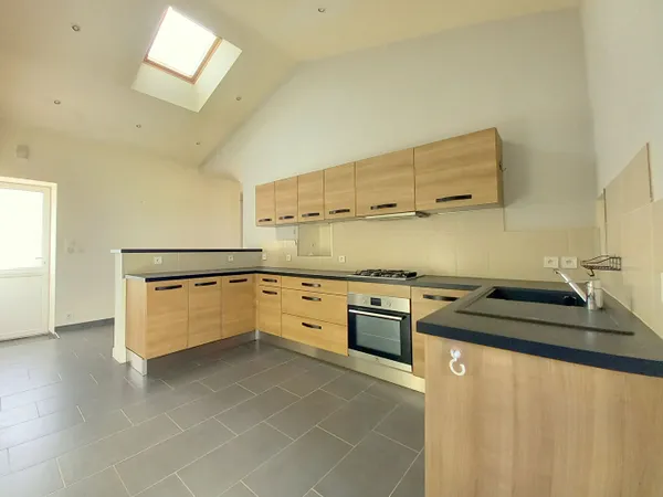 Ensemble immobilier T4 + T3 - 200m² - A pieds des commodités