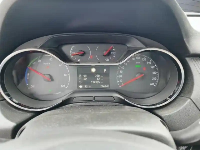 Opel Grandland X hybrid 225 ch bva8 elite — photo 21