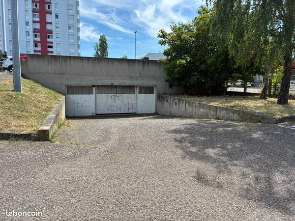 Garage Andrézieux