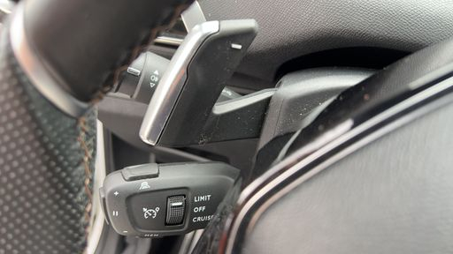 Peugeot 3008 1.6 THP 225 Hybrid-e EAT8 - Gt Pack – 2022 – 90989 km – Hybride rechargeable – Boîte Automatique — photo 23