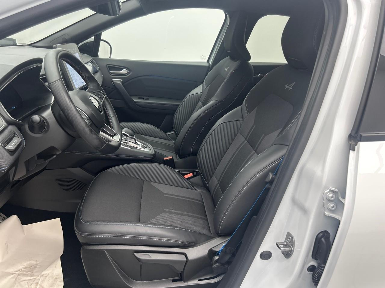 Renault Captur e-tech full hybrid 145 ch esprit alpine — photo 10
