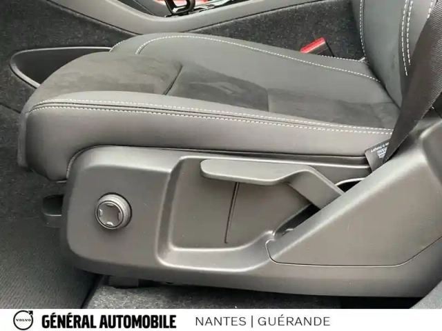 Volvo Xc40 recharge extended range 252 ch 1edt — photo 18