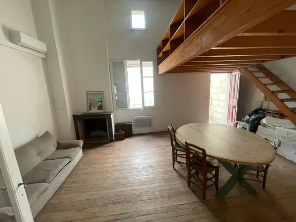 Loc appart 60m2- fondaudège - contre heures de babysitting