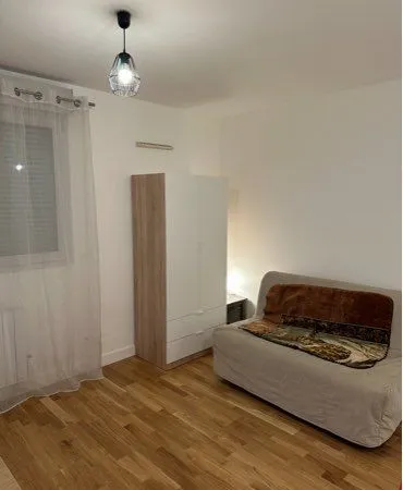 Studio meublé