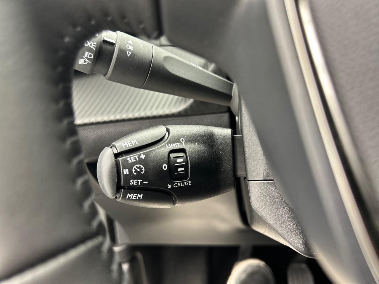 Peugeot 2008 100 s&s bvm6 style — photo 20