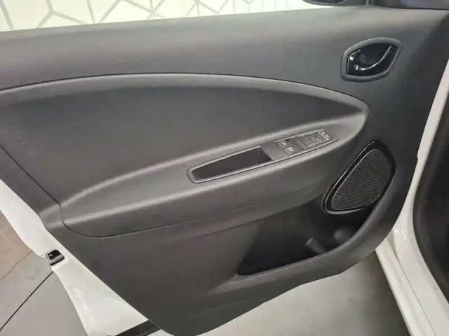 Renault Zoé zoe r110 achat intégral — photo 21