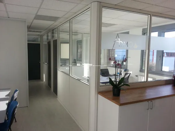 Local professionnel 70 m²