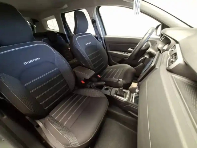 Dacia Duster blue dci 115 4x2 — photo 32