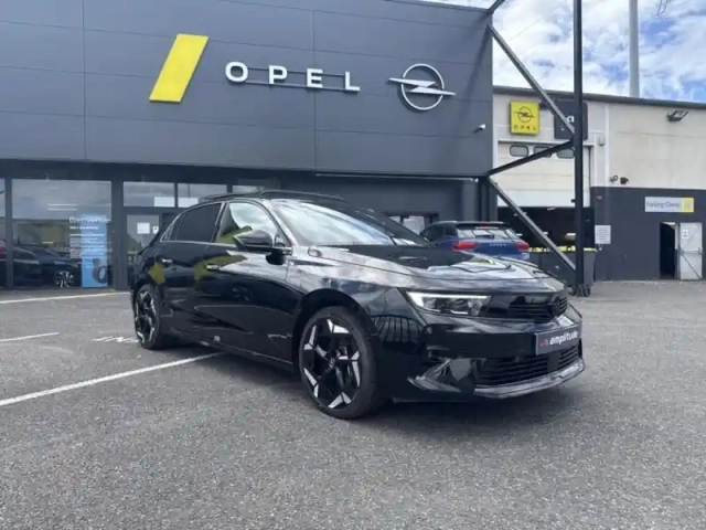 Opel Astra 1.6 turbo 225ch hybrid gse bva8 — photo 3