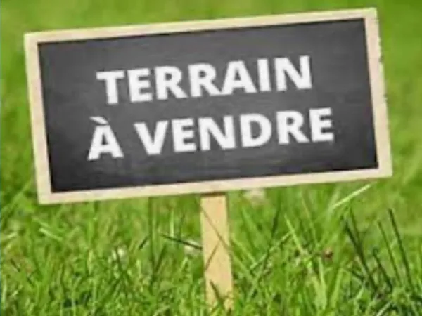 Terrain constructible 1050 m²