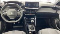 Peugeot 2008 1.2 PureTech 130ch S&S Allure Pack — photo 8