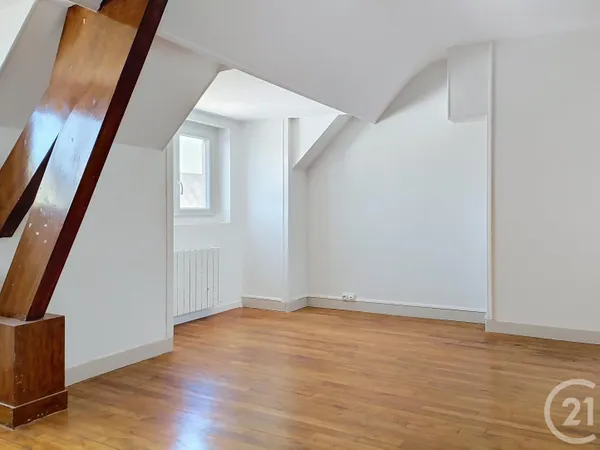 Appartement 2 pièces 66 m²