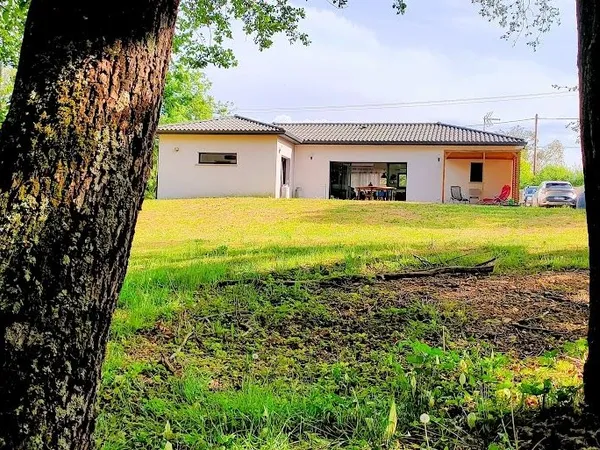Maison 4 pièces 133 m²