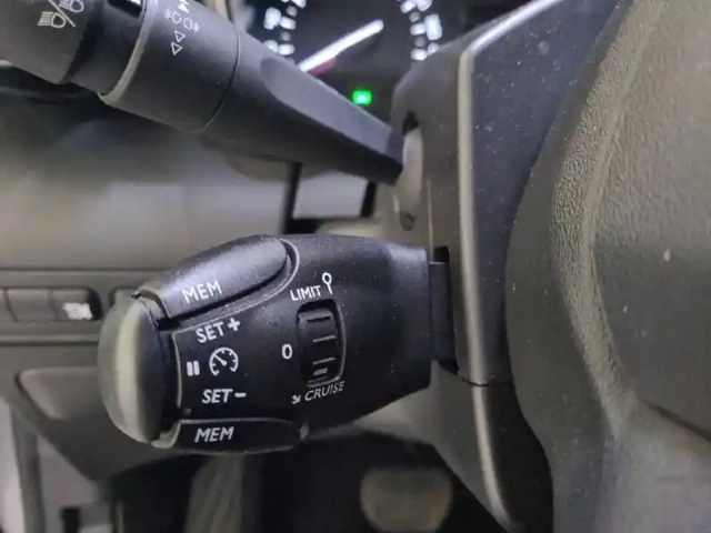 Citroën C3 Aircross bluehdi 120 s&amp;s eat6 — photo 80