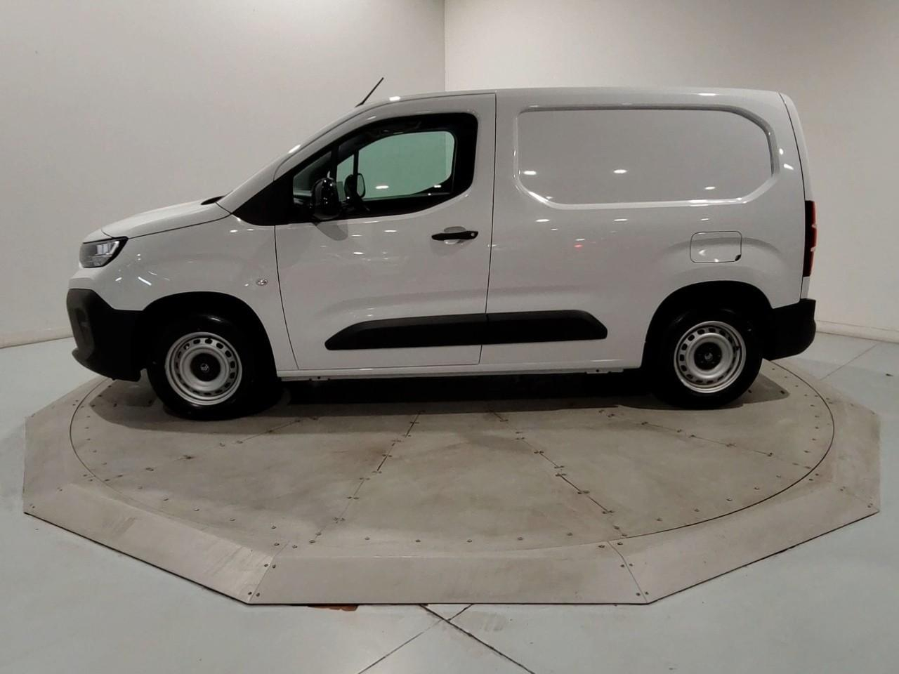 Citroën Berlingo van m diesel 100 ch manuelle — photo 2