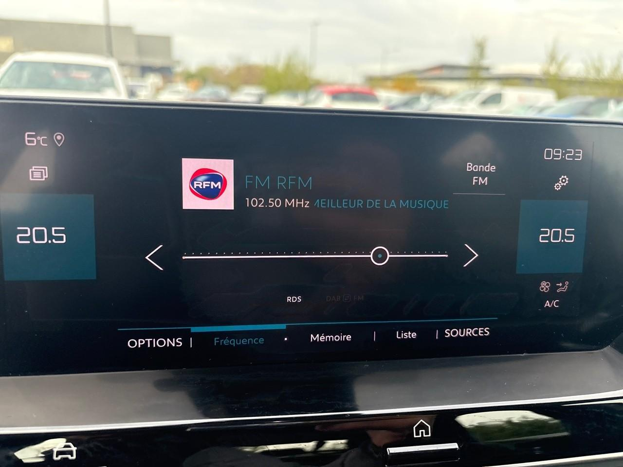Citroën C4 bluehdi 130ch s&s feel pack eat8 — photo 18