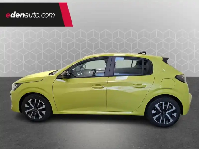 Peugeot 208 turbo 100 ch bvm6 — photo 31