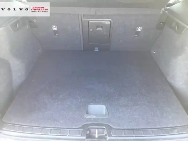 Volvo Xc40 t2 129 ch geartronic 8 — photo 47