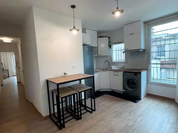 Chambre en colocation à Asnières-sur-Seine - Disponible début octobre