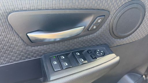 BMW Serie 2 Active Tourer 218d 150 BVA - Lounge – 2015 – 148689 km – Diesel – Boîte Automatique — photo 18