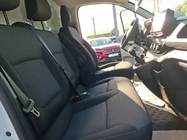 Renault Trafic fg blue dci 130 l2h1 3t gsr2 — photo 18