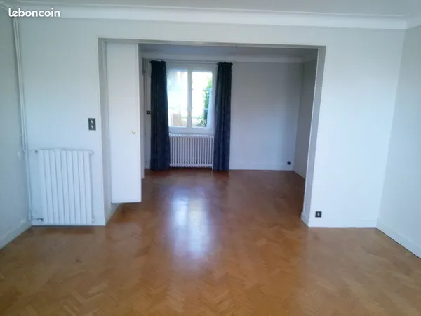 Maison sur 2 niveaux