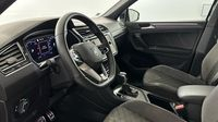 Volkswagen Tiguan 2.0 TDI 150ch R-Line DSG7 — photo 12
