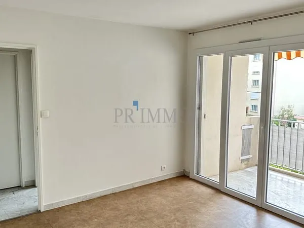 FRÉJUS À LOUER APPARTEMENT 2 PIÈCES 40 m2