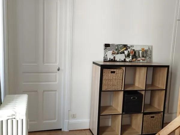T1 meublé 30 m2 - Vieux Vichy - chauffage et eau chaude compris 435 TCC