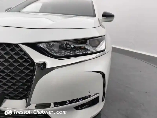 Ds Ds 7 ds7 crossback hybride e-tense 300 eat8 4x4 — photo 8