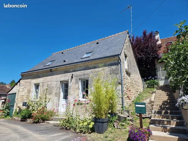 Jolie Maison de ville, meublée, au calme, Montlouis sur Loire