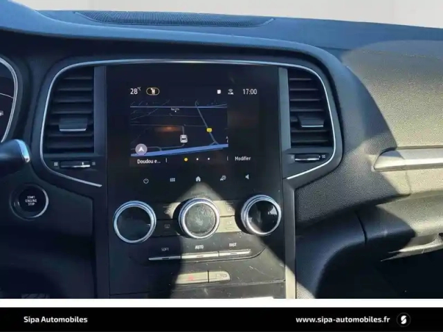 Renault Megane mégane iv berline blue dci 115 — photo 6