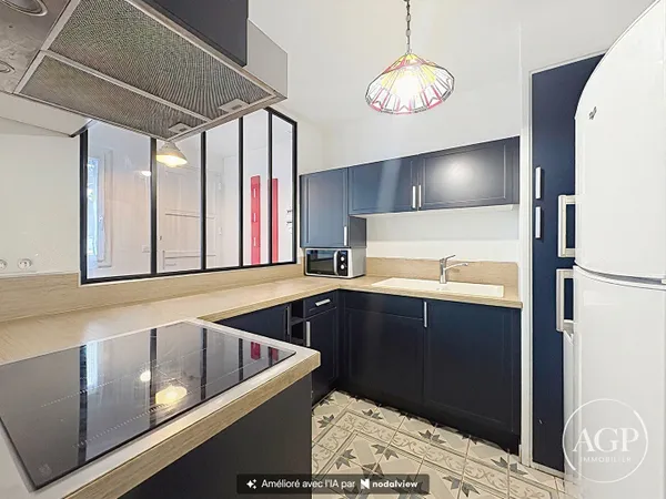 Appartement meubé 2 pièces 32 m2 - Place de stationnement inclus