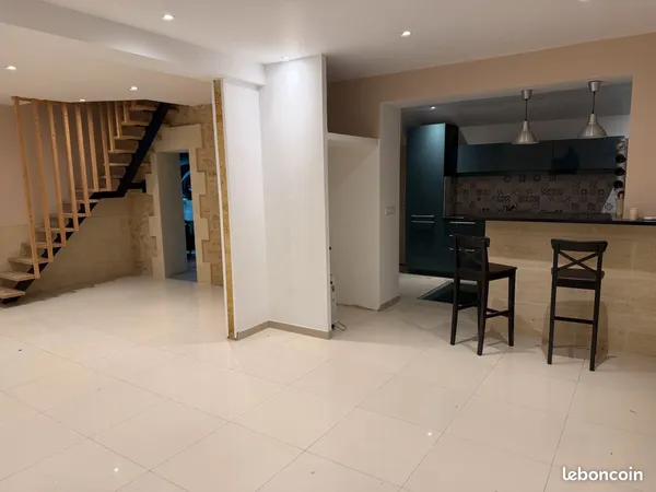 Maison en pierre 141m2