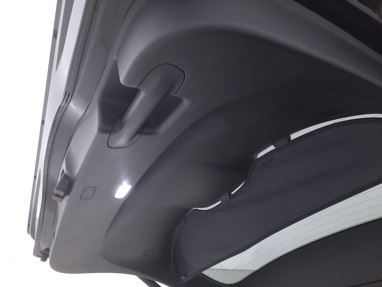 Ford S-Max — photo 13