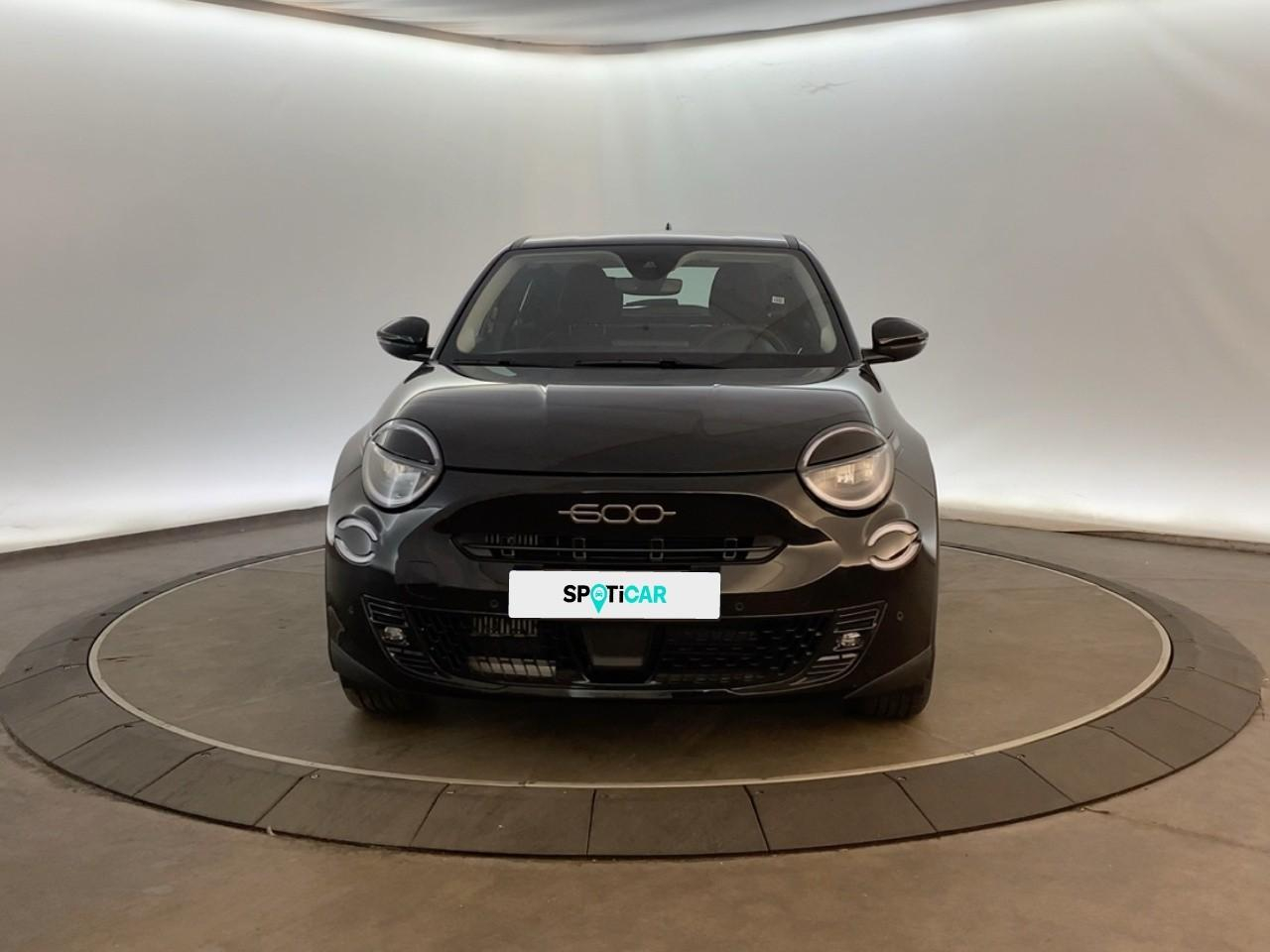 Fiat 600 t-gen 3 1.2 hybrid 145ch edct6 pop — photo 2