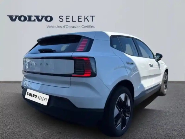 Volvo Ex30 single extended range 272ch start — photo 5