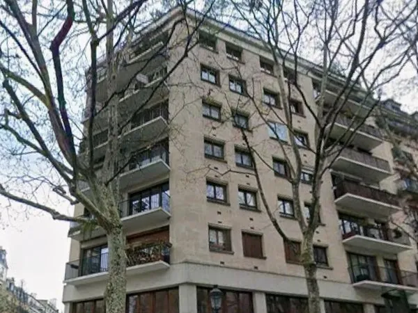 Bureaux 225 m²