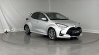 Toyota Yaris 116h France Business 5p — photo 3