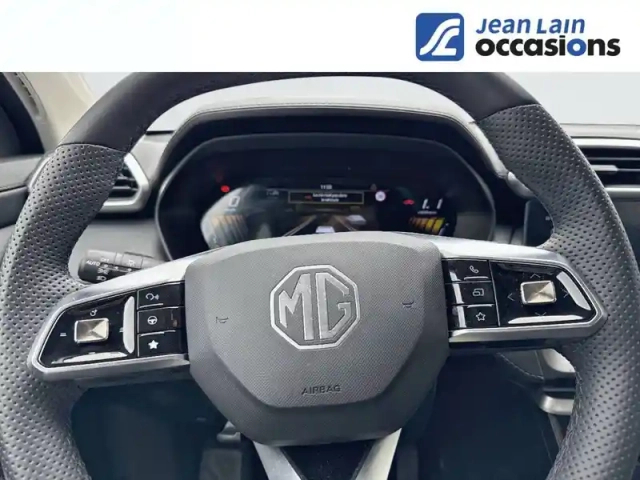 Mg Zs 1.5 l hybrid+ 197 ch — photo 12